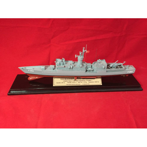 TCG MUAVENET  F250  maketi   38 cm