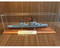 TCG GAYRET  D352  maketi   37 cm 